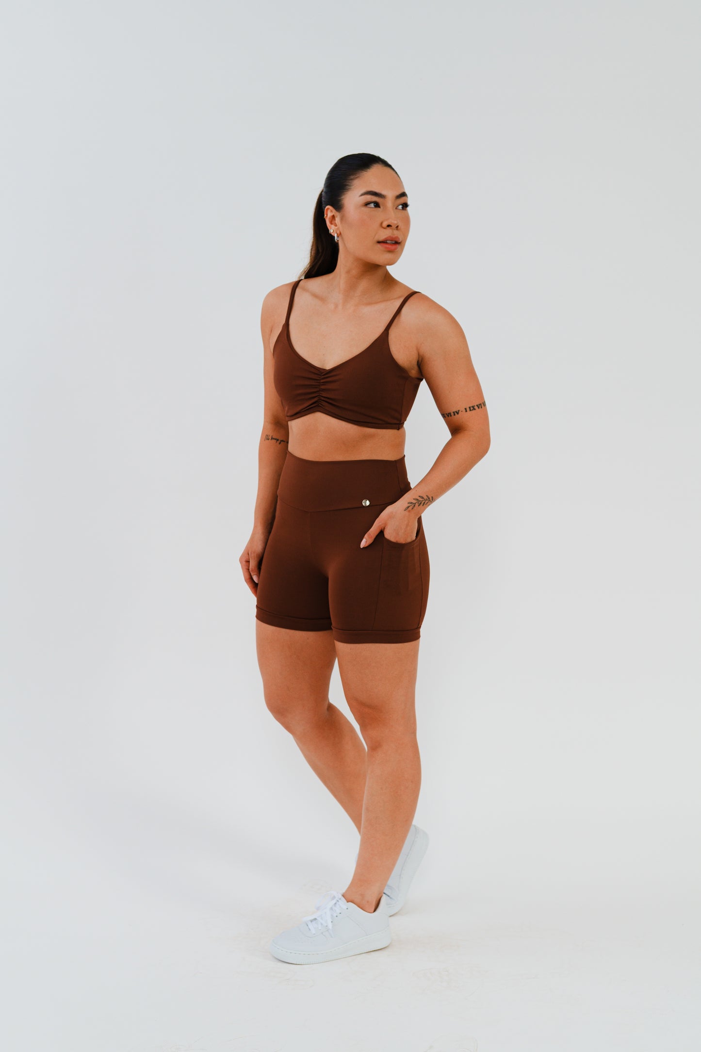 Shorts Inspiração Justo com Bolsos