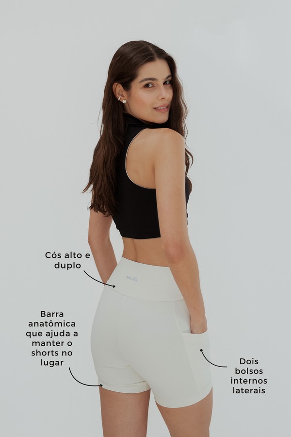 Shorts Versa Justo Poliamida com Bolsos