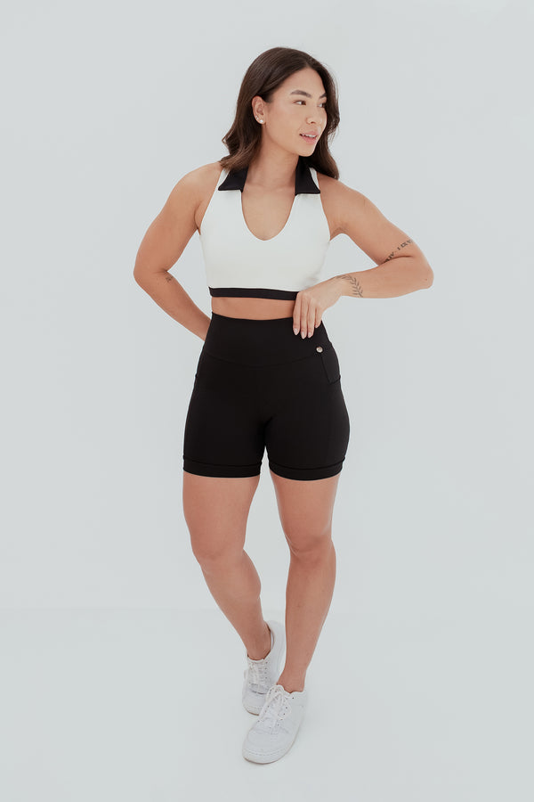 Shorts Inspiração Justo com Bolsos